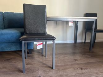 Sleek Black Leather Chair – Coaster Fine Furniture