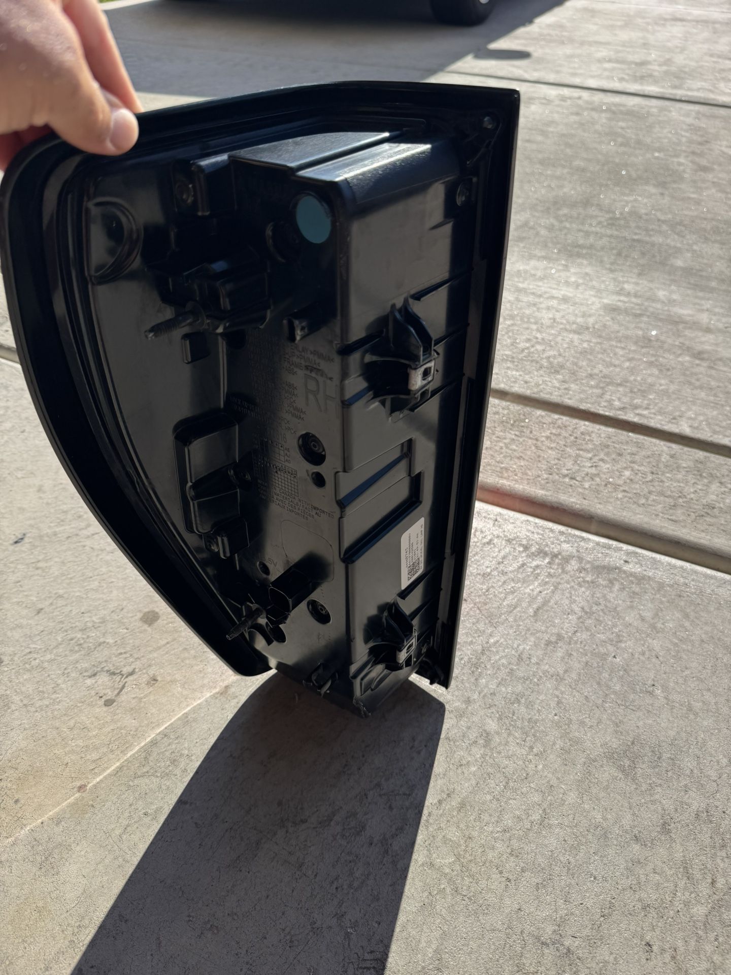 2025 GMC Sierra AT4 Passenger Side Tail Light