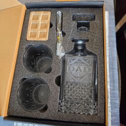 Decanter and glasses set