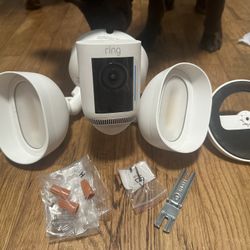 Ring Floodlight Camera (wired) 