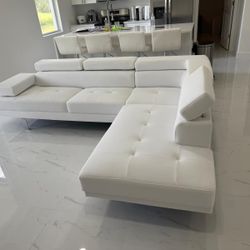 Brand New Sectional Sofa / Sofa Seccional Nuevo a Estrenar … Fast 🚚