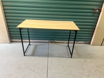 🔥 Modern 48” Computer Desk – Wood Top & Metal Frame 🔥