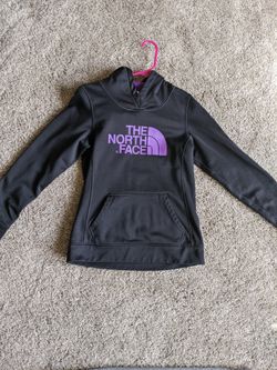 Northface sweatshirt size small