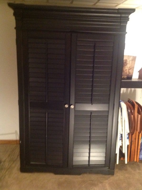 Plantation Cove Armoire