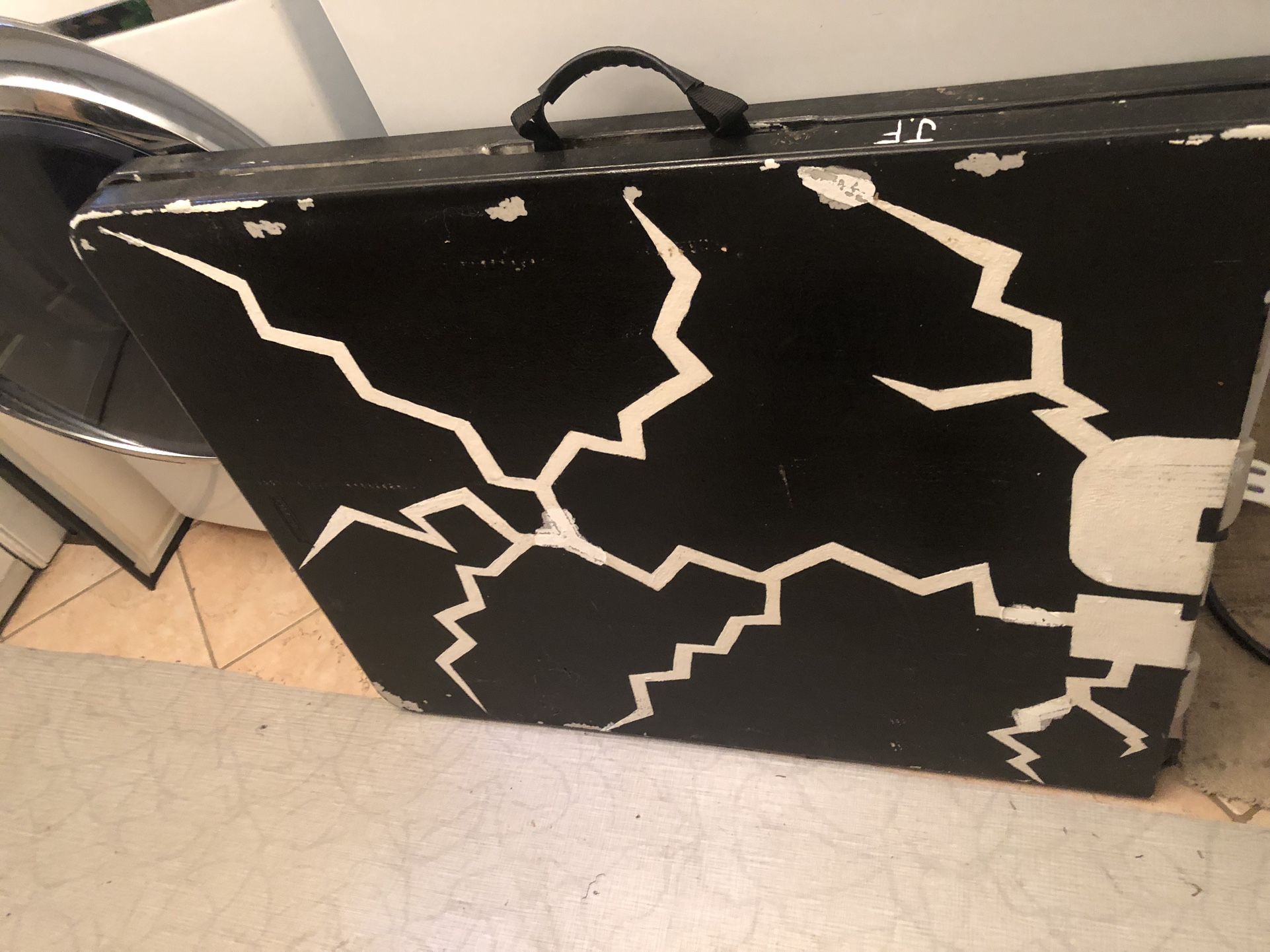 Foldable Table
