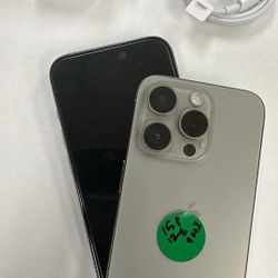 Factory Unlocked Apple iPhone  15 Pro 256gb, Sold with warranty 