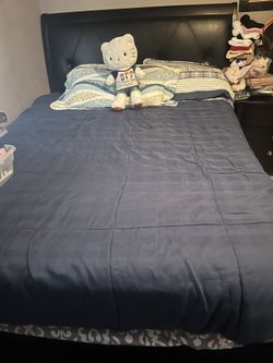 Cama Quin Tocador Grande Sala En Buenas Condiciones 