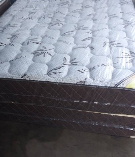 Brand New Queen Size Plush Mattress Included Box Spring.