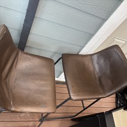 Free bar height Stools