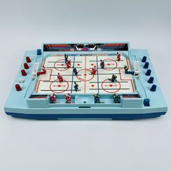 Vintage 1988 RADIO SHACK Battery Powered ICE HOCKEY Tested Works Missing Parts
