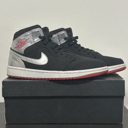 Air Jordan 1 ‘Johnny Kilroy’ Size 9 Comes With Box - FAST SHIPPING- PLEASE MESSAGE ME 