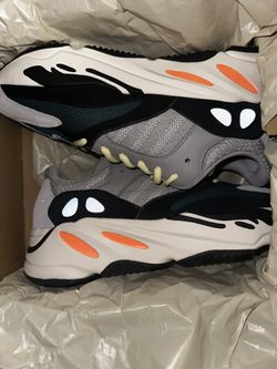 Adidas Yeezy Boost 700 Wave Runner