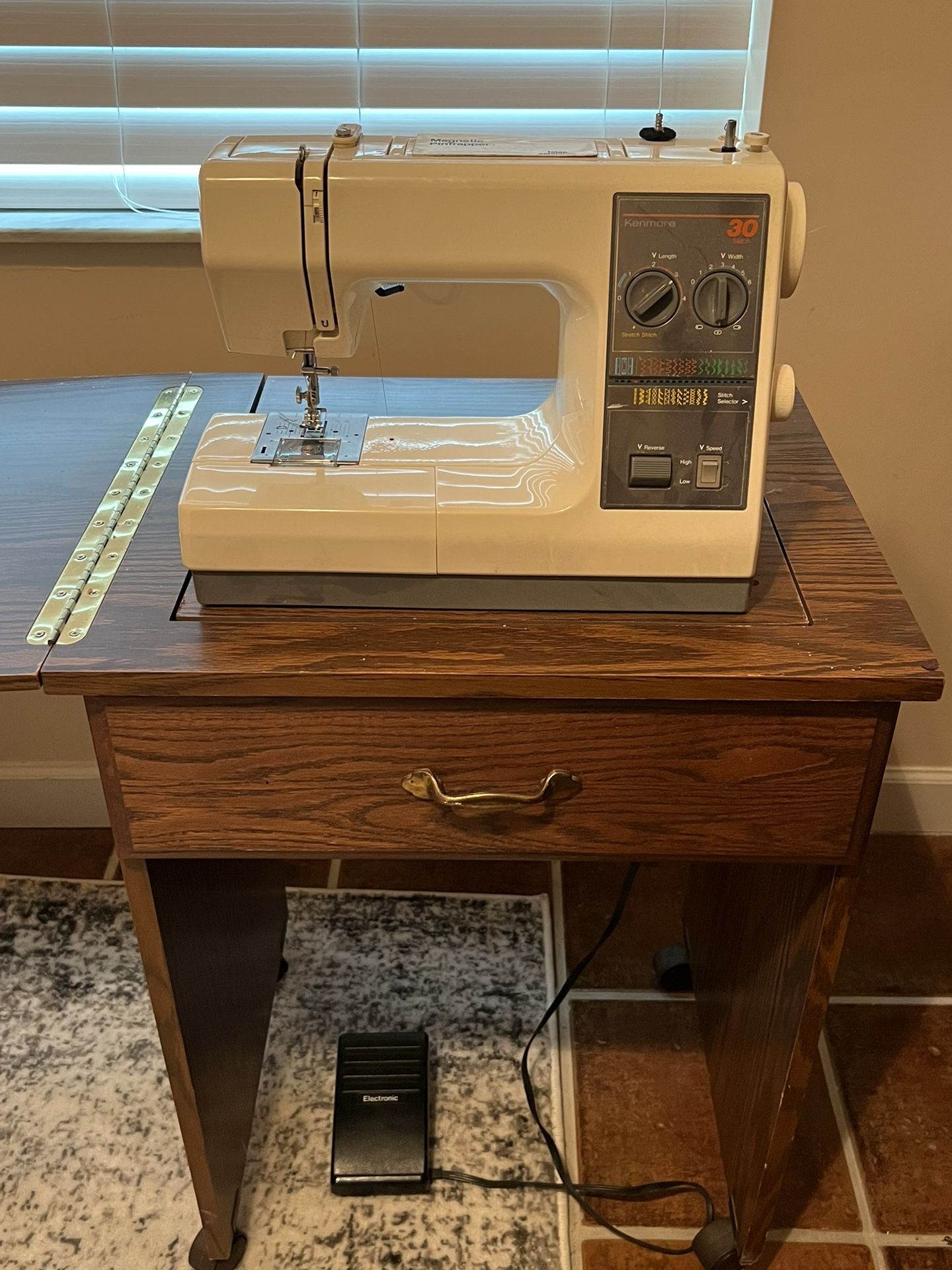 Kenmore 30 Stitch Sewing Machine With Storage Cabinet