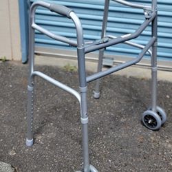 Bariatric Walker 500# 