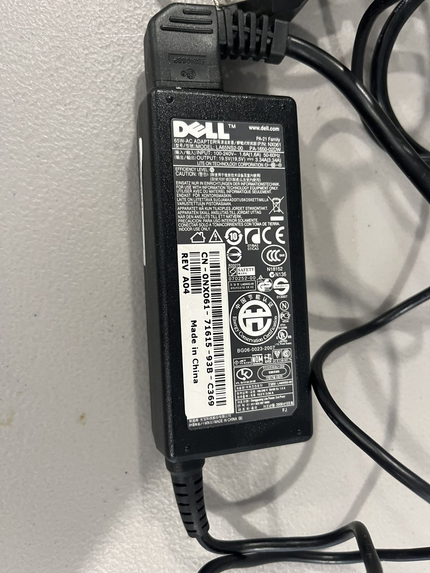 Dell LA65NS2-00 Power Cord Laptop And Docking Station For Laptop. GENUINE Dell 1 1545 AC Power Adapter PA-21 Family LA65NS2-00 NX061 65W
