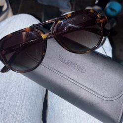 Valentino Glasses