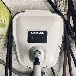 Level 2 EV Car Charger 
