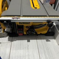 Dewalt Table Saw 8.1/4