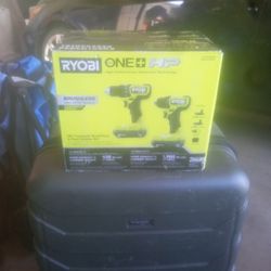 RYOBI 2-TOOOL COMBO KIT