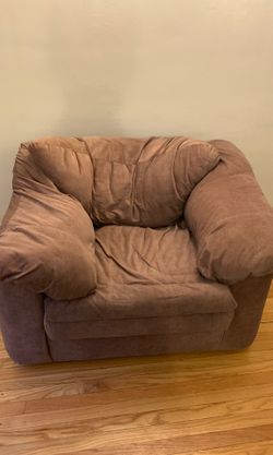 Couch and love seat set