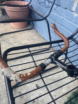 Horn Handlebars And Brev Stem