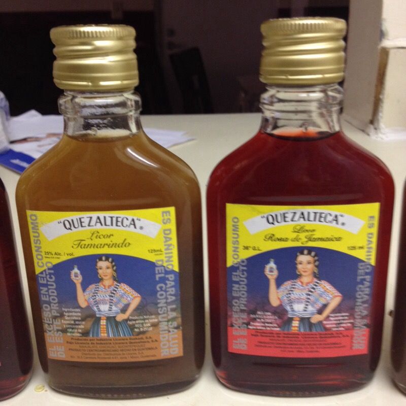 Quetzalteca de tamarindo y rosa de Jamaica 1/8 Media botella de. XL $25