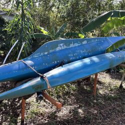 Trimaran sailboat (repair/parts) / Sunbathing Platform
