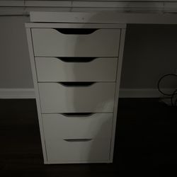 Alex Drawer