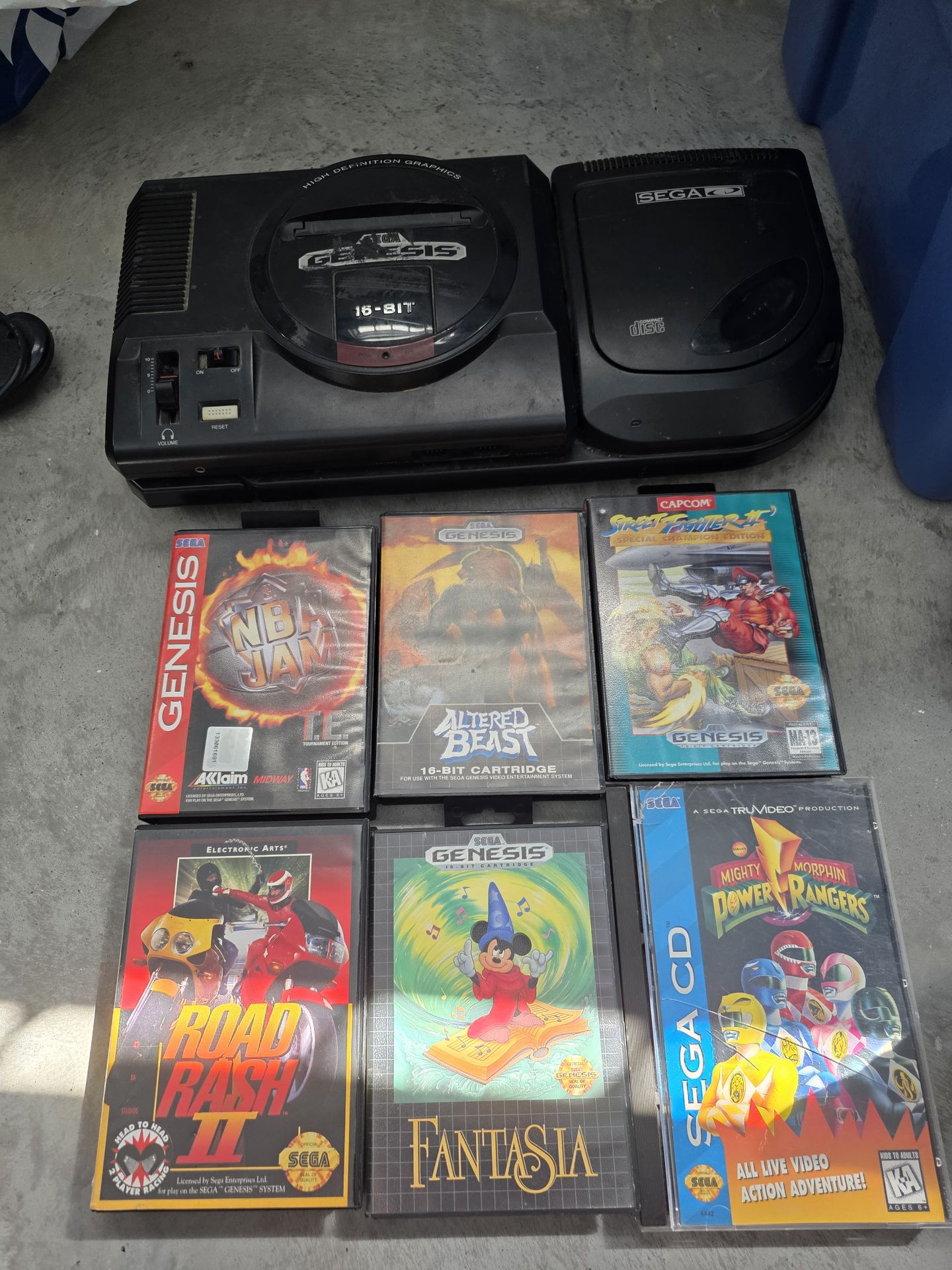Sega genesis Sega cd console and games