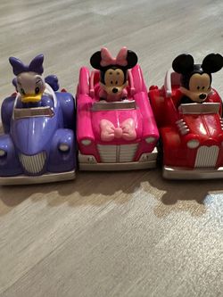 Small Mickey mouse and friends car toys