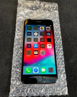 Apple iPhone 6s Unlocked 16GB Silver | OFFERS ACCEPTED