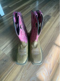 Girls cowgirl boots