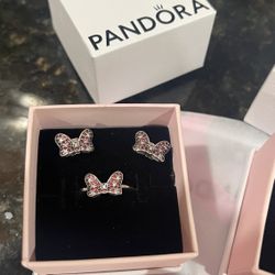 Set Pandora Disneys Ring and  Earrings 