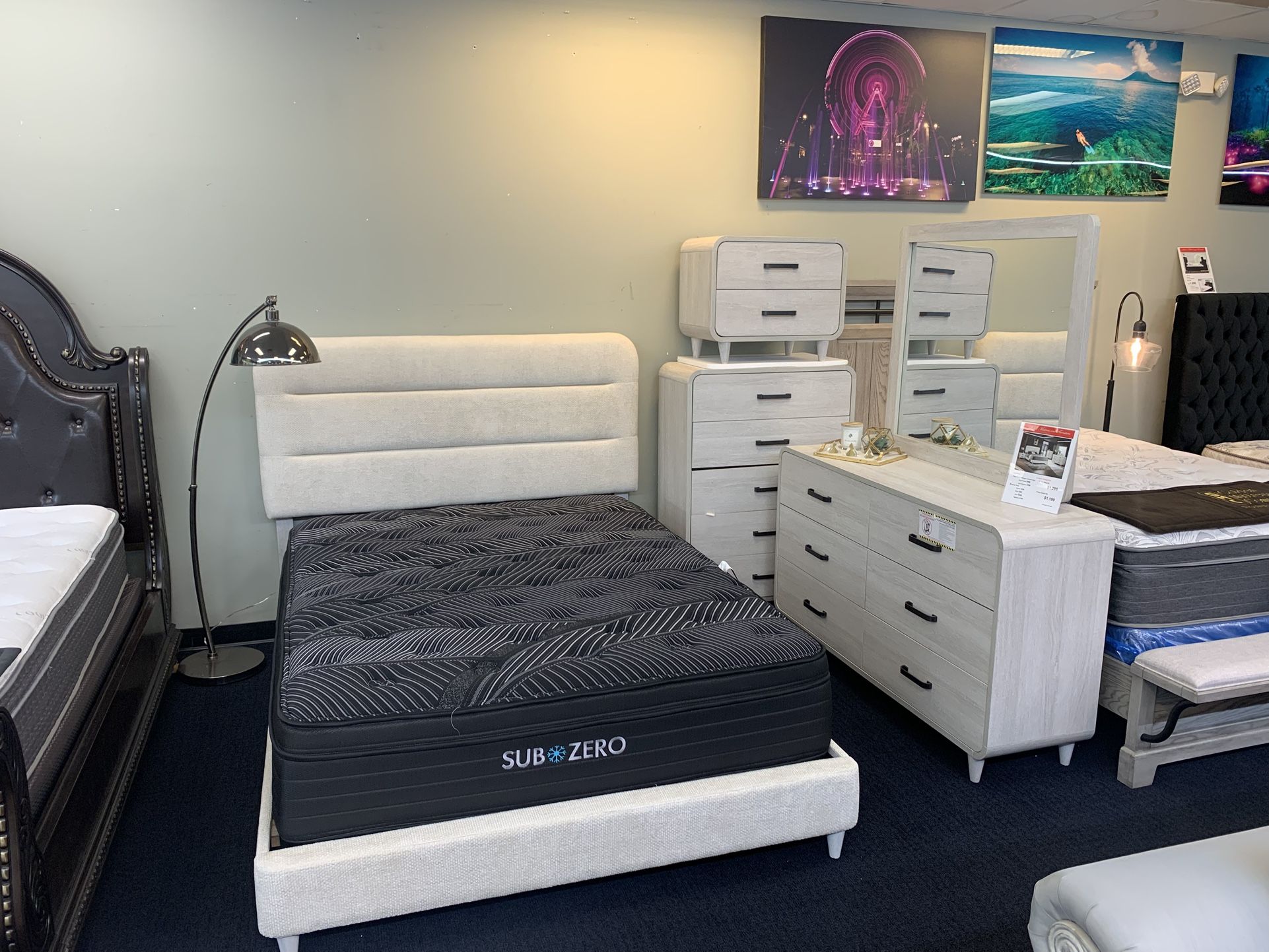 Queen Bed Room Set