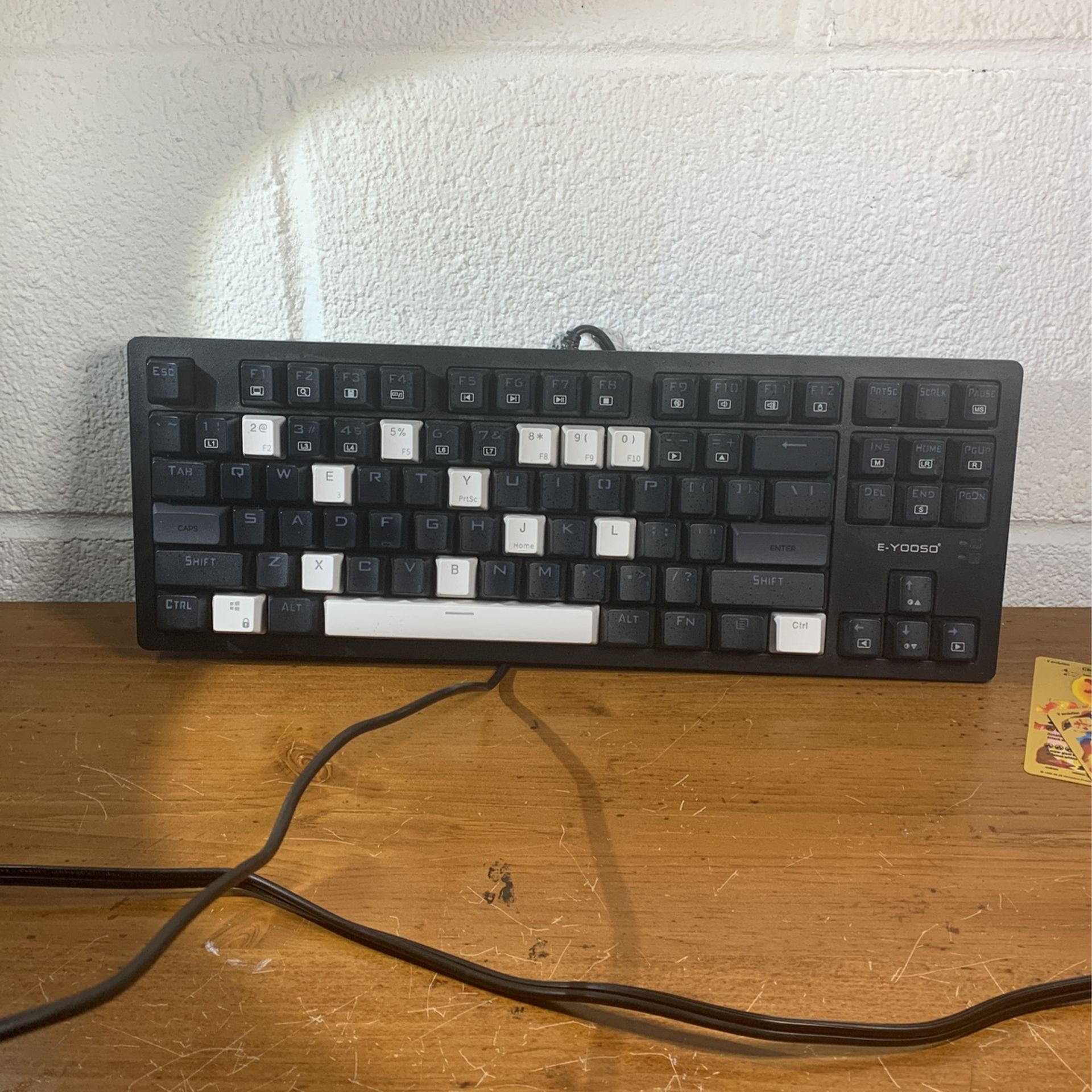 E-yooso gaming keyboard