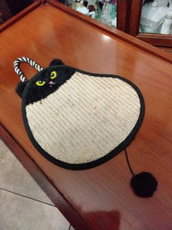 CAT SCRATCH