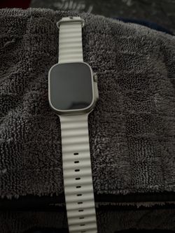 Apple Watch Ultra 1 with White Ocean Band