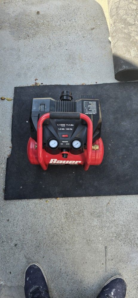 Bauer Cordless Air Compressor
