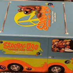Scooby Doo: Where Are You? Complete Series DVDs With Souvenir Mystery Machine Storage Box