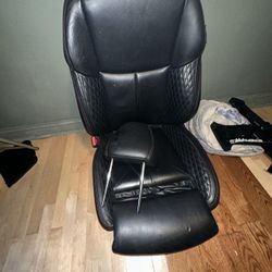Q50 driver seat