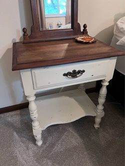 End table