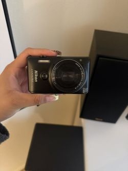 Nikon Coolpix S6900