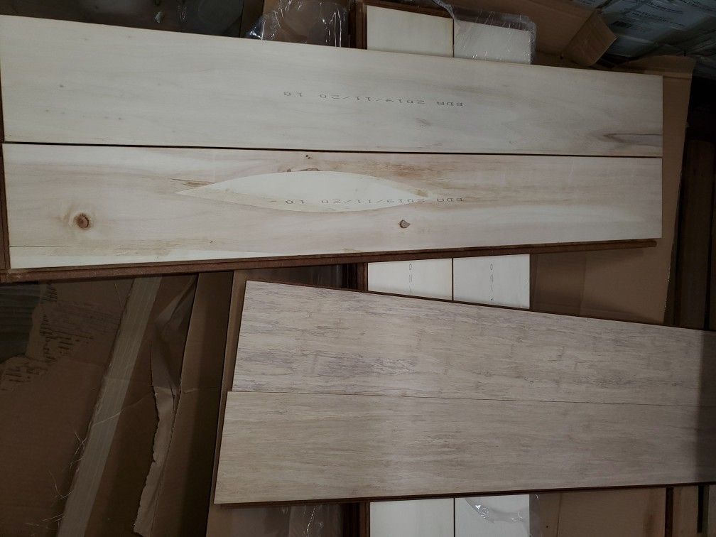 Style Selections 5.12-in Ivory White Bamboo Wirebrushed Engineered Hardwood Flooring (20.49-sq ft) Item #1357341Model #1357341 5 boxes available... $
