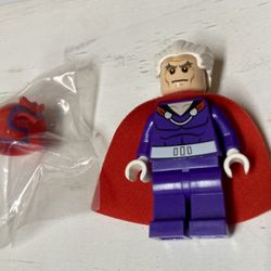 LEGO MARVEL X-MEN MAGNETO