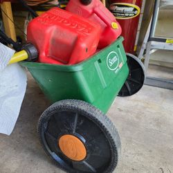 Spreader & Plastic Gas Cans