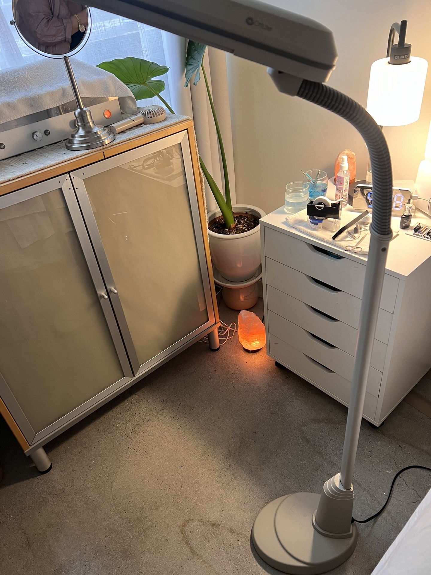 Floor Lamp