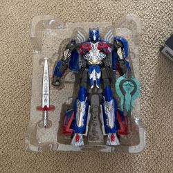 Savior Cool Defirmed Robot Optimus Prime