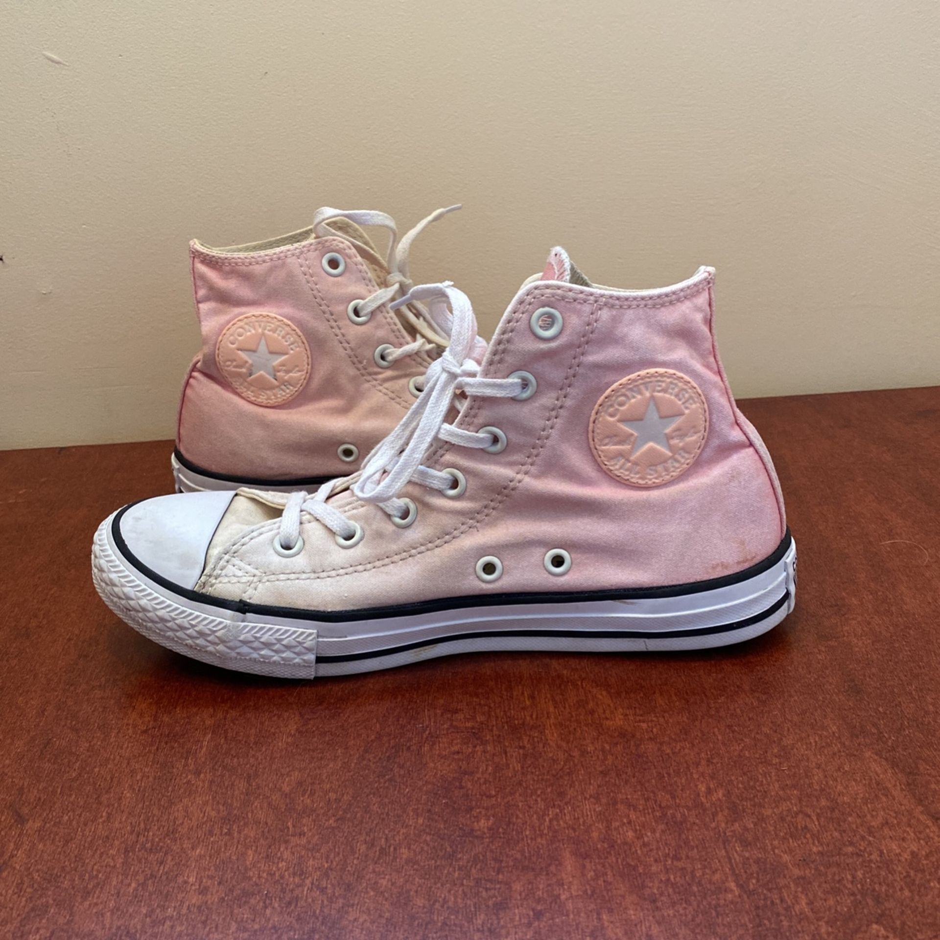 Converse High Tops Size 3