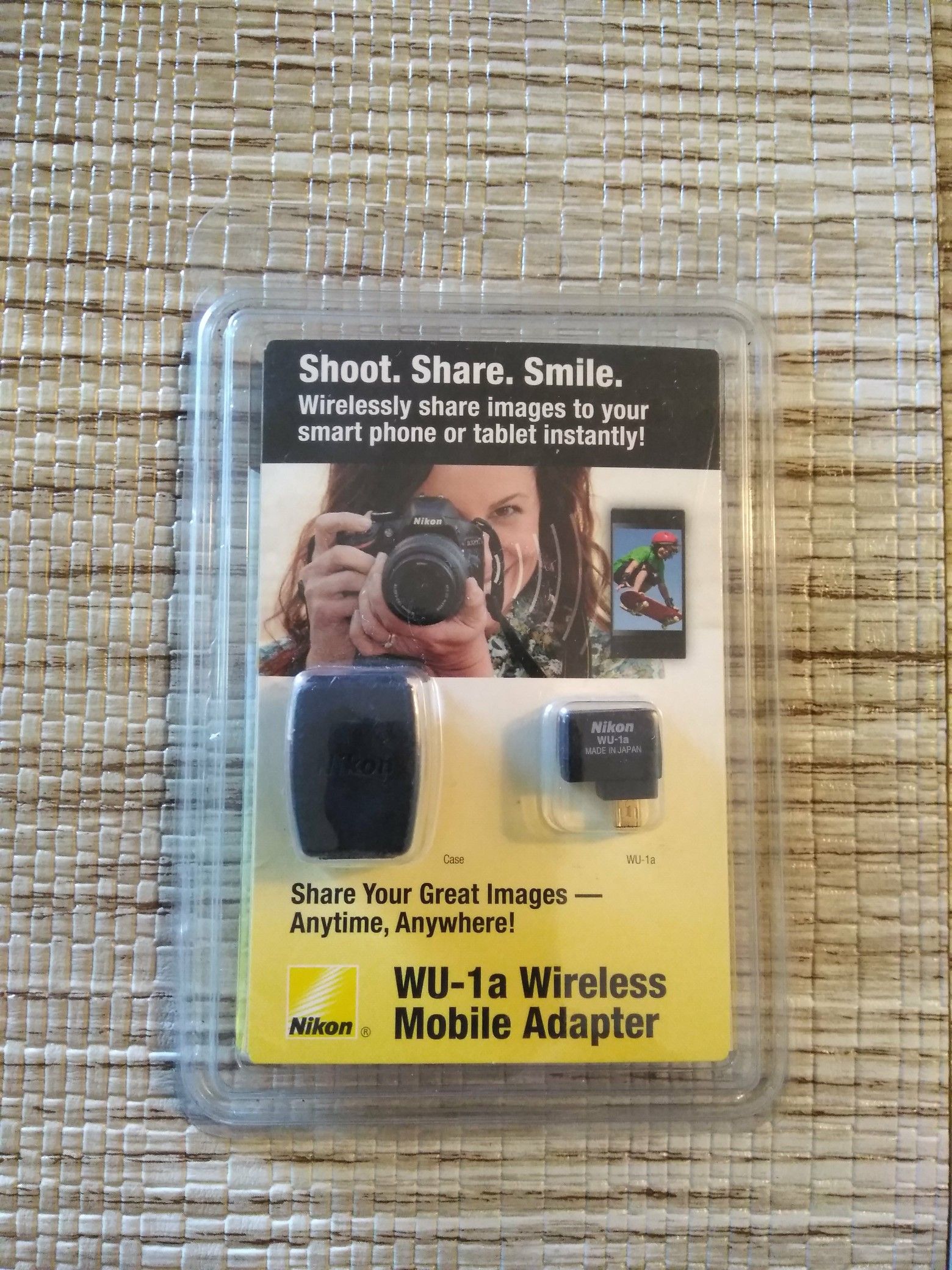 Nikon WU-1a Wireless Mobile Adapter for Nikon DSLR Cameras New!