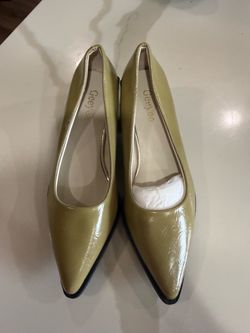 New woman shoes